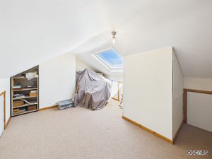 Photo 16- click for photo gallery